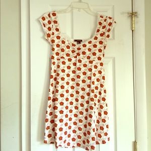 Forever 21 70s Flower Power Floral Dress